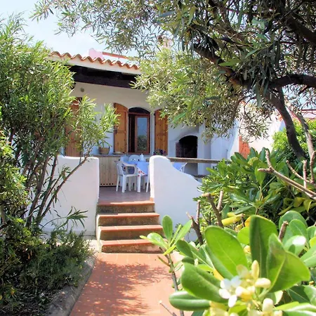 Holiday home Wunderschoenes In La Ciaccia Mit Moeblierter Terrasse *