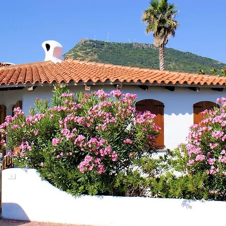 Wunderschoenes In La Ciaccia Mit Moeblierter Terrasse Holiday home *